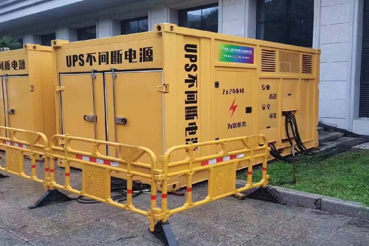 长坡镇发电机租赁施工现场